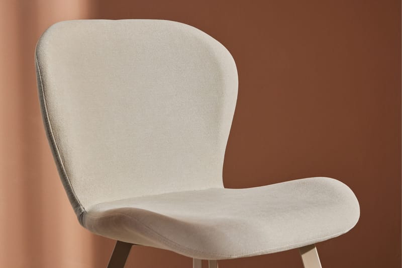 Lilja Matstol i Tyg med Metallben - Beige - Möbler - Stolar & fåtöljer - Matstol & köksstol