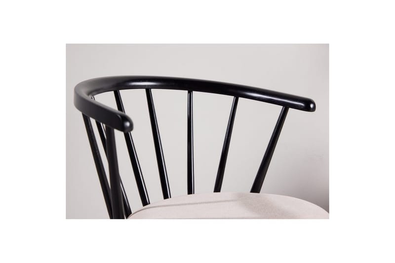 Matstol Bobby - Svart - Möbler - Stolar & fåtöljer - Karmstol