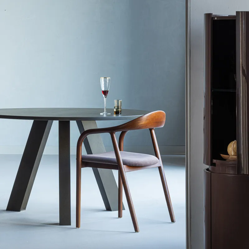 Matstol Bran med armstöd - Brun - Möbler - Stolar & fåtöljer - Matstol & köksstol