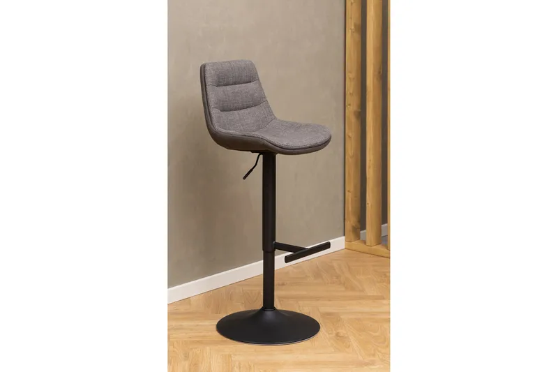 Miram Barstol - Brun - Möbler - Stolar & fåtöljer - Barstol & barpall