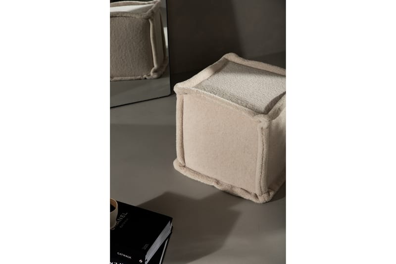 Castine Sittpuff - Vit - Möbler - Stolar & fåtöljer - Pall & puff - Sittpuff
