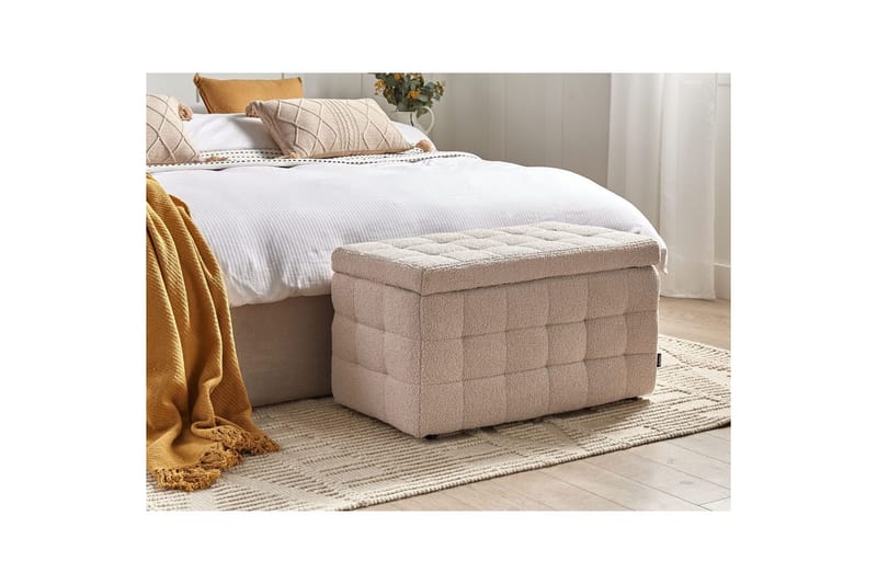 Fotpall Michigan Beige - Beige - Möbler - Stolar & fåtöljer - Pall & puff - Fotpall - Chesterfield fotpall