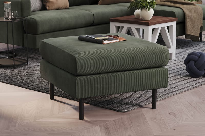 Menard Compact Fotpall 68 cm - Mörkgrön - Möbler - Stolar & fåtöljer - Pall & puff - Fotpall