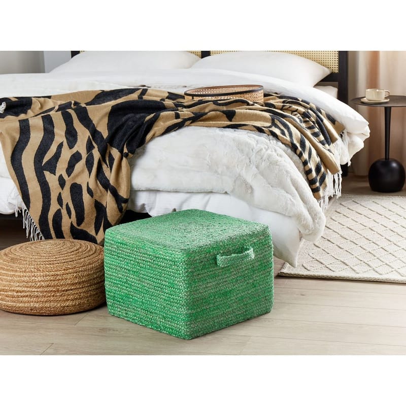 Puff Dhadar - Grön - Möbler - Stolar & fåtöljer - Pall & puff - Sittpuff