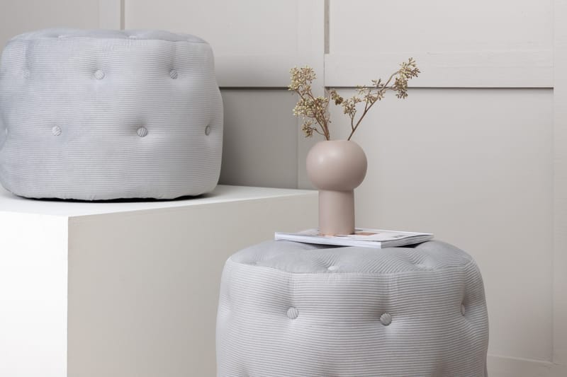 Benjamin Sittpuff - Grå - Möbler - Stolar & fåtöljer - Pall & puff - Sittpuff