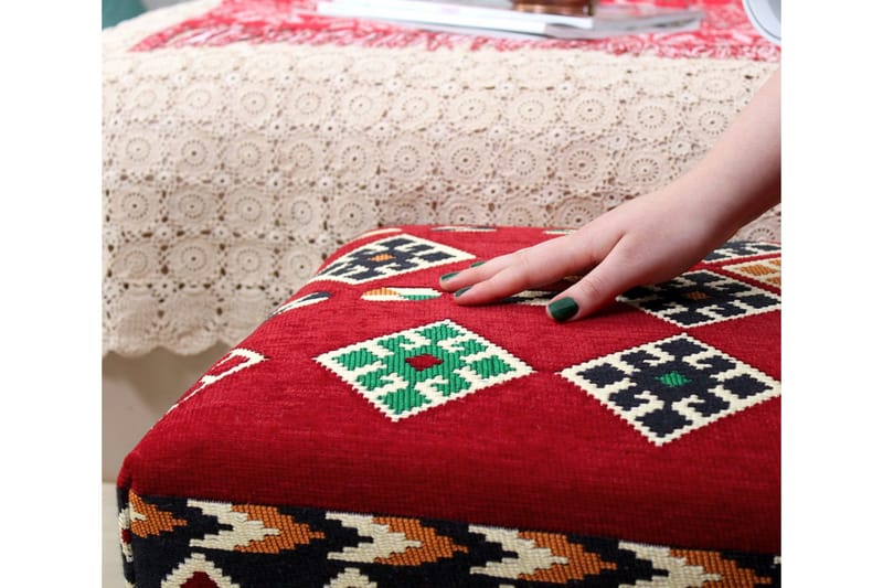 Crossett Sittpuff 91 cm - Röd - Möbler - Stolar & fåtöljer - Pall & puff - Sittpuff