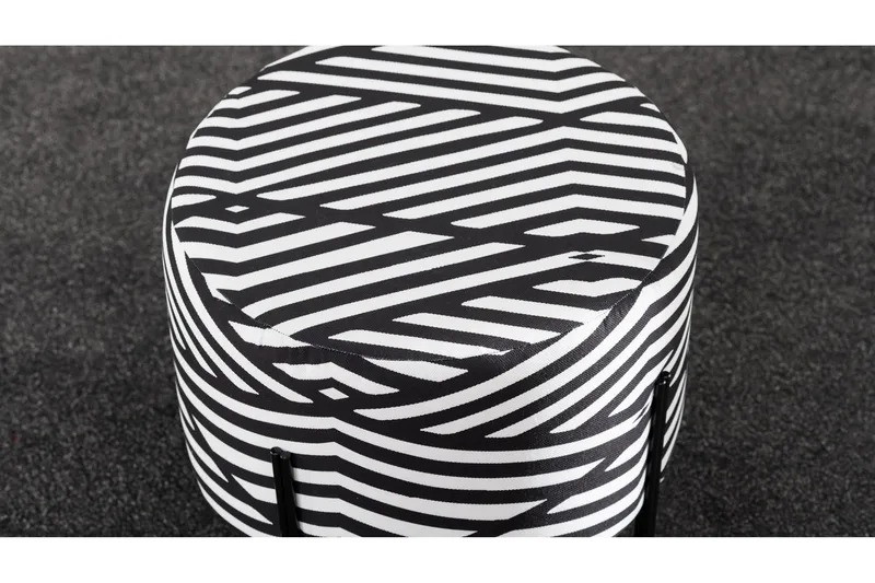 Flowery Sittpuff - Svart/Vit - Möbler - Stolar & fåtöljer - Pall & puff - Sittpuff