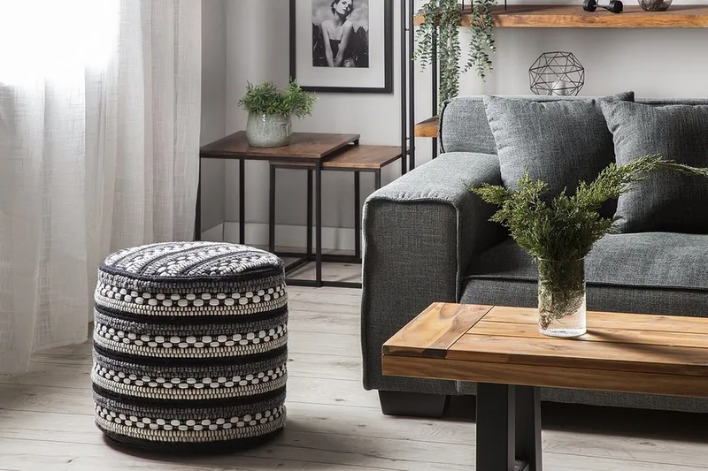 Guntur Sittpuff 41 cm - Vit - Möbler - Stolar & fåtöljer - Pall & puff - Sittpuff