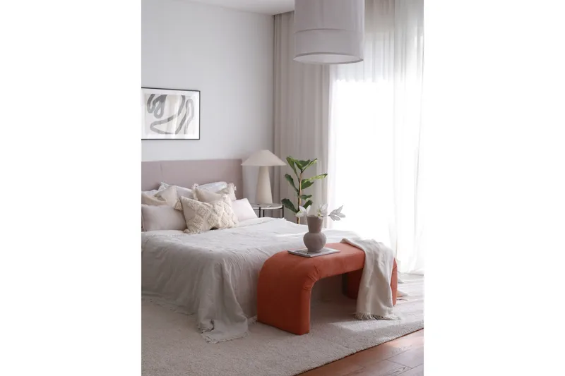 Manav Sittpuff 106 cm - Korall - Möbler - Stolar & fåtöljer - Pall & puff - Sittpuff