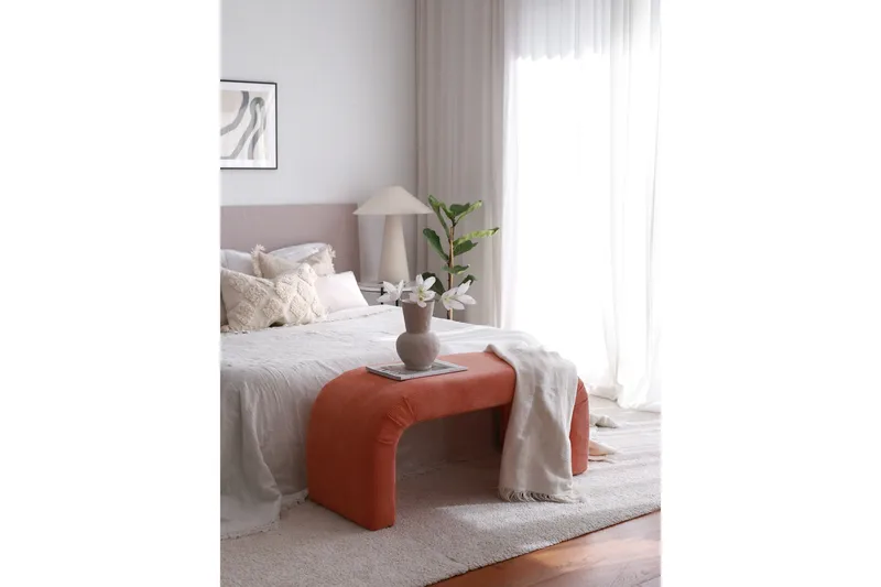 Manav Sittpuff 106 cm - Korall - Möbler - Stolar & fåtöljer - Pall & puff - Sittpuff