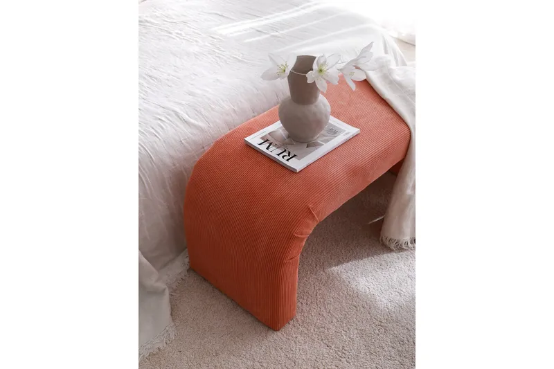 Manav Sittpuff 106 cm - Korall - Möbler - Stolar & fåtöljer - Pall & puff - Sittpuff