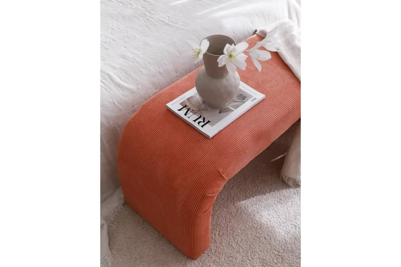 Manav Sittpuff 106 cm - Korall - Möbler - Stolar & fåtöljer - Pall & puff - Sittpuff