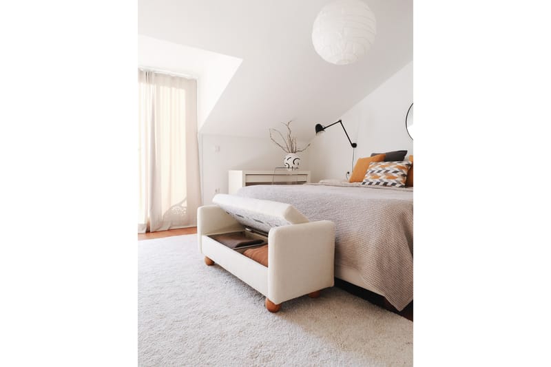 Natsuko Sittpuff 115 cm - Vit - Möbler - Stolar & fåtöljer - Pall & puff - Sittpuff