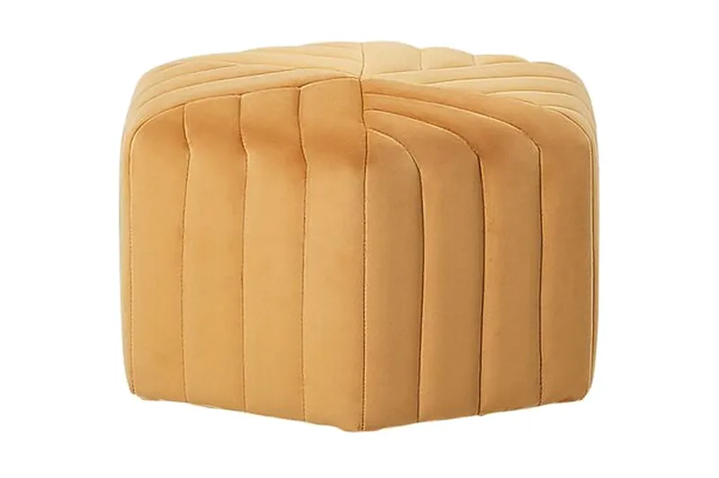 Oakbrook Sittpuff, Gul