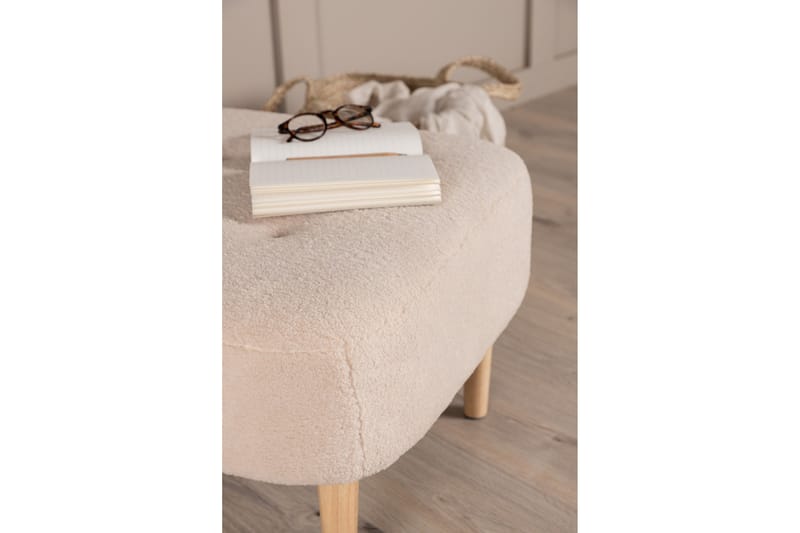 Salina Sittpuff med knappar - Vit - Möbler - Stolar & fåtöljer - Pall & puff - Sittpuff