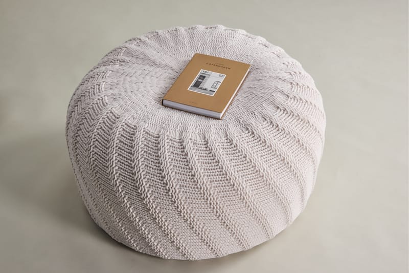 Ted Sittpuff - Cream - Möbler - Stolar & fåtöljer - Pall & puff - Sittpuff
