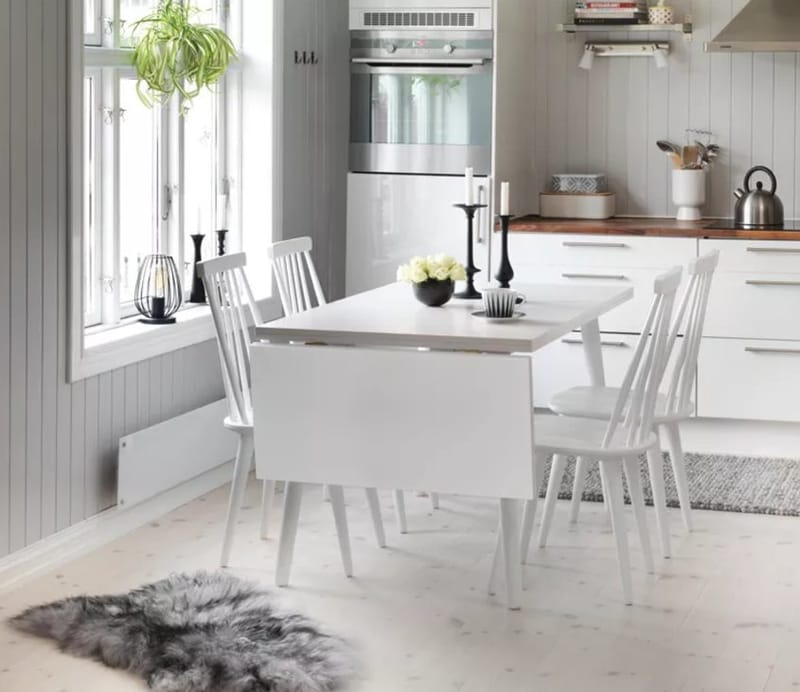 Pinnstol vit - Dalsland, Vitlackerad