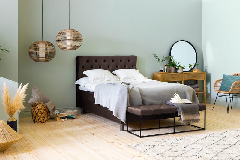 Ella Sittbänk 120cm Djuphäftad - Brun/Sammet - Möbler - Stolar & fåtöljer - Sittbänk - Hallbänk