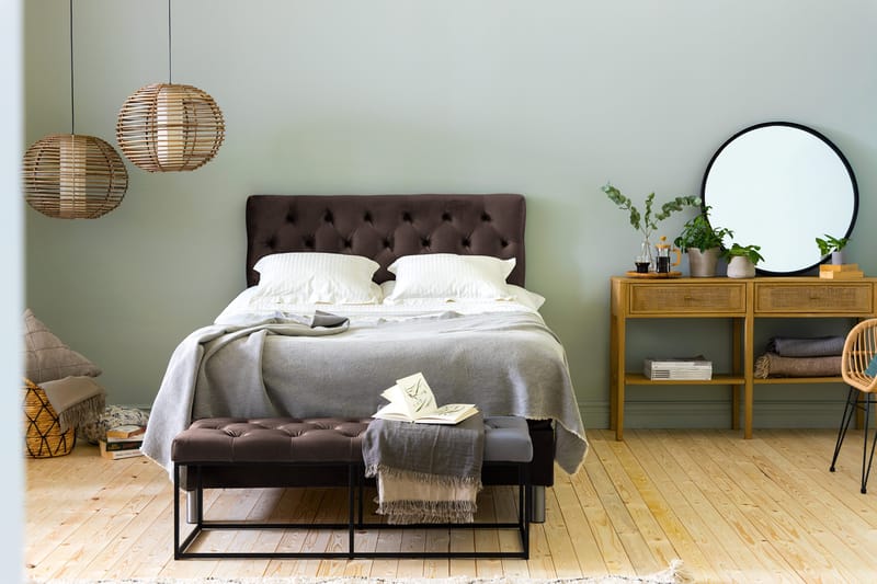 Ella Sittbänk 120cm Djuphäftad - Brun/Sammet - Möbler - Stolar & fåtöljer - Sittbänk - Hallbänk