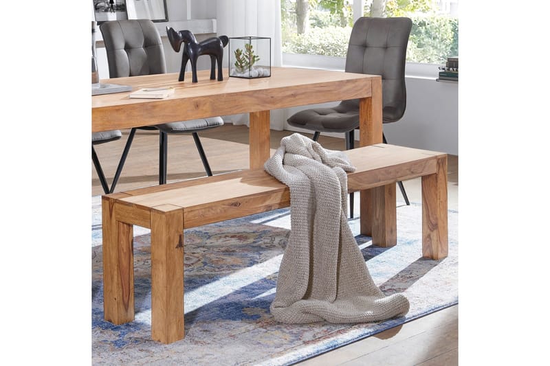 Tarafa Sittbänk, Brun