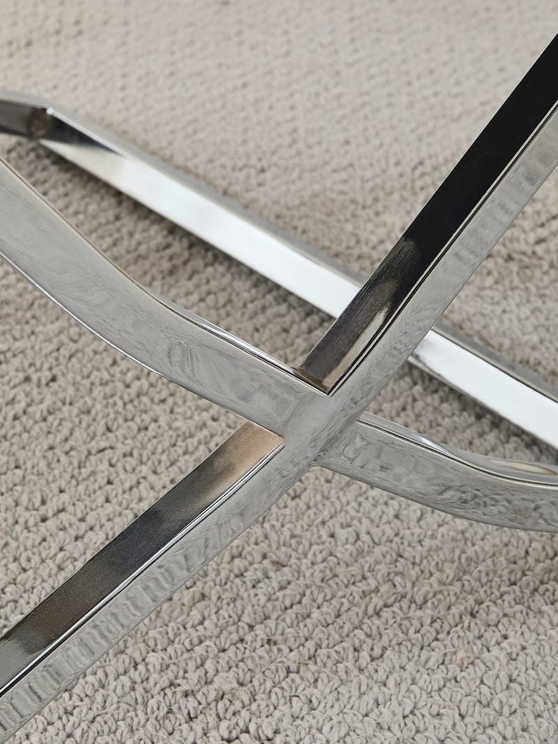 Stol med kromade ben - beige sammet - Luxury - Beige sammet med kromat underrede - Möbler - Stolar & fåtöljer - Matstol & köksstol