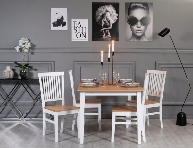 Vit matstol med träsits i ek - Fårö - Vit/Ek - Möbler - Stolar & fåtöljer - Matstol & köksstol