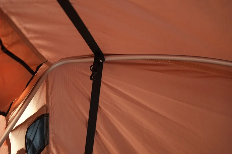 Taktält Softshell 240×160 cm | 10 000 mm vattentätt | Madrass & stege ingår | Trekkrunner - Sport & fritid - Camping & vandring - Tält
