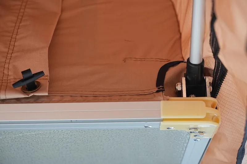 Taktält Softshell 240x140 cm | Vattentätt 10 000 mm | Madrass & stege ingår | Trekkrunner - Sport & fritid - Camping & vandring - Tält