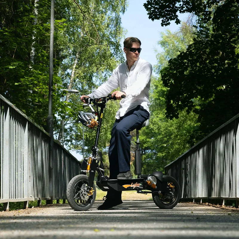Elscooter 3000W Premium med sadel | 60 km/tim | Lyfco - Sport & fritid - Lek & sport - Lekfordon & hobbyfordon