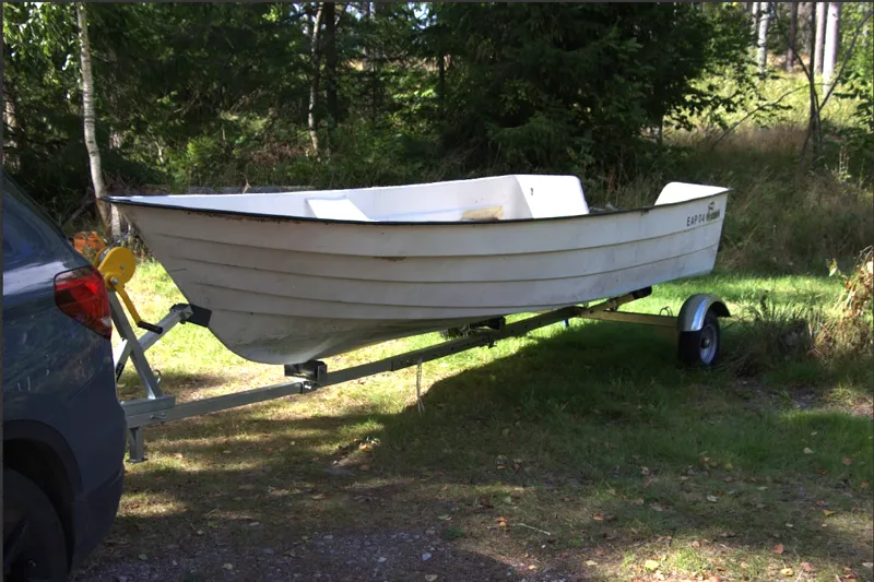 Båttrailer med vinsch | Maxlast 540kg | 469x180cm - Sport & fritid - Marint - Båttrailer & båtvagn