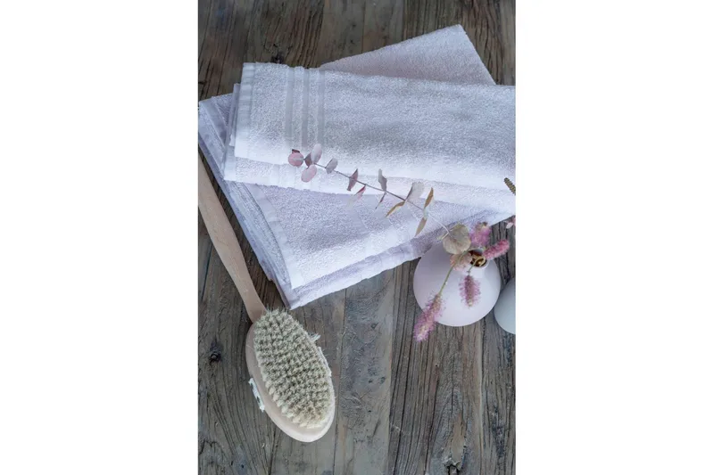 Duschhandduk Basic Frotté 65 x 130 cm - Vit - Textil & mattor - Badrumstextilier - Handduk