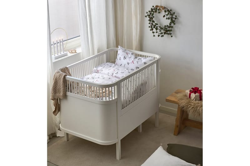 Påslakanset till Spjälsäng 2-Dels Julkvisten Röd - Röd - Textil & mattor - Barntextilier - Barnsängkläder - Bäddset barn