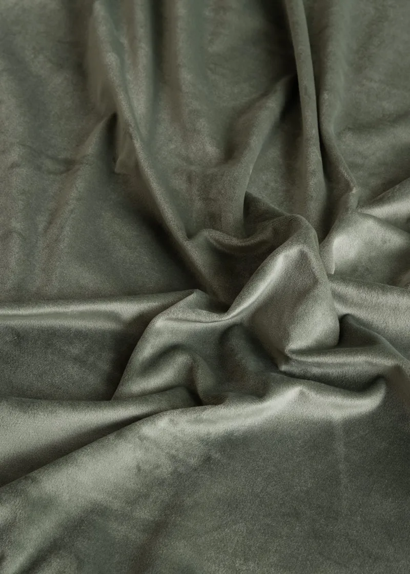 Gardin Saga 140x240 cm - Emerald Green - Textil & mattor - Gardiner - Gardinlängder