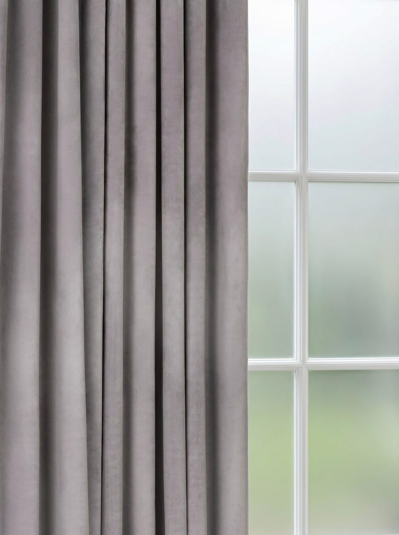 Gardin Elsa 140x250 cm - Silver - Textil & mattor - Gardiner - Gardinlängder - Veckbandslängd