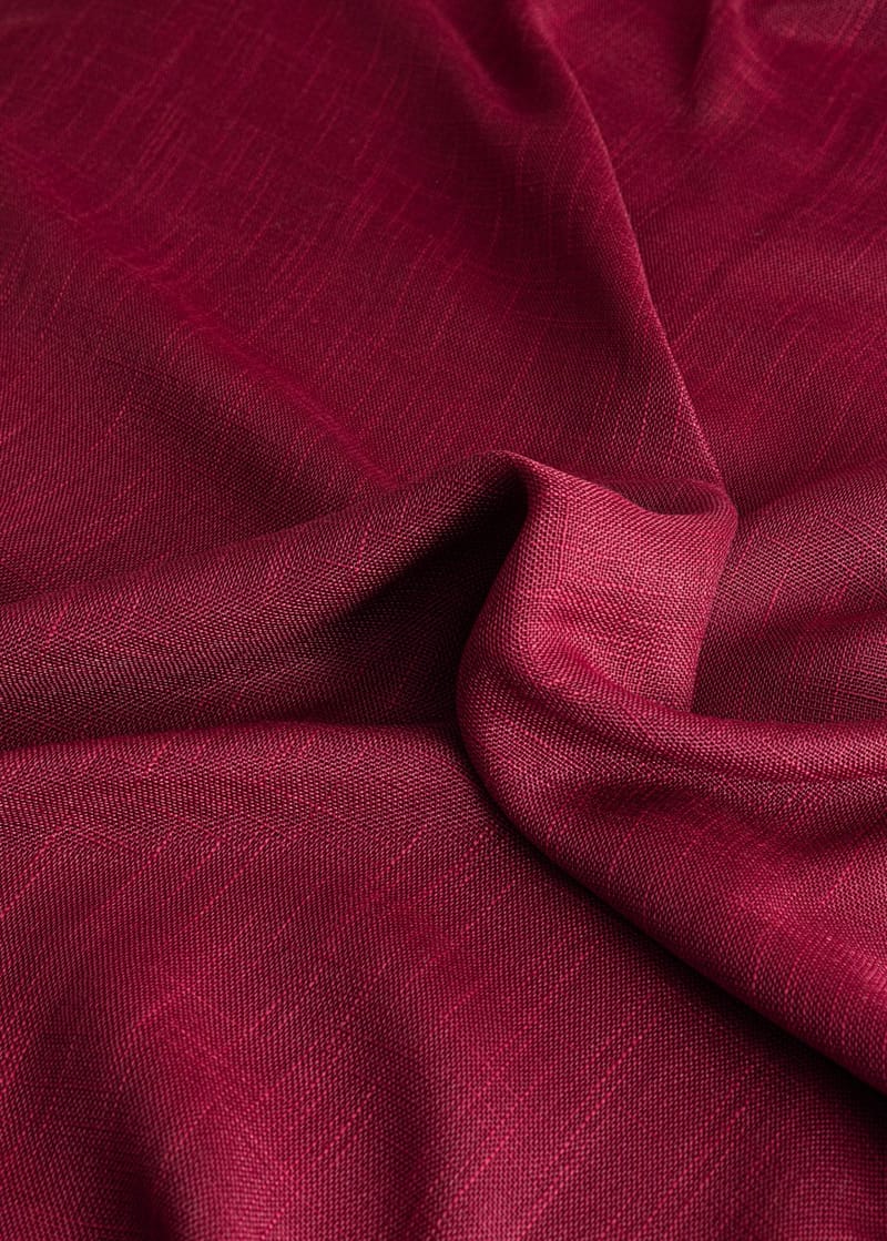 Gardin Stella 140x250 cm - Red - Textil & mattor - Gardiner - Gardinlängder - Veckbandslängd