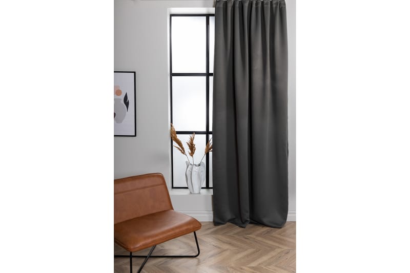 Broddamoll Gardin 135x240 cm - Svart - Textil & mattor - Gardiner - Gardinlängder - Kanallängd