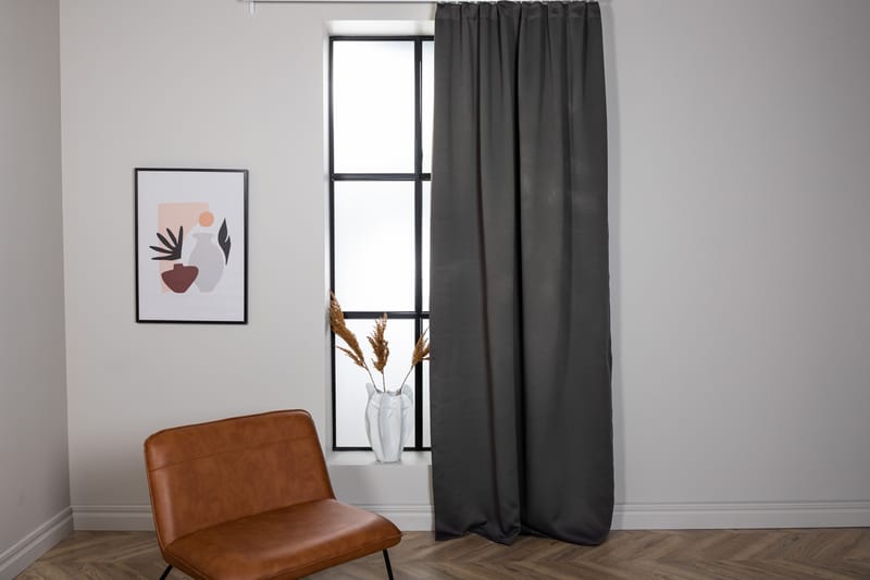 Broddamoll Gardin 135x240 cm - Svart - Textil & mattor - Gardiner - Gardinlängder - Kanallängd
