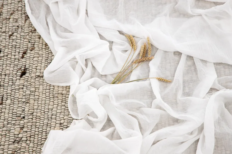 Elena Gardin 135x240 cm - Vit - Textil & mattor - Gardiner - Gardinlängder - Kanallängd