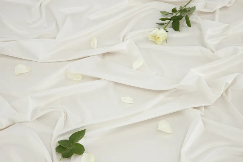 Mary Gardin 135x250 cm - Vit - Textil & mattor - Gardiner - Gardinlängder - Kanallängd