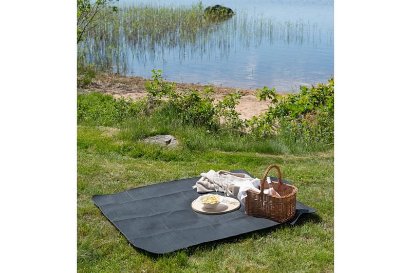 Picknic Pläd 130 x 150 cm Svart - Svart - Sport & fritid - Camping & vandring - Friluftsutrustning