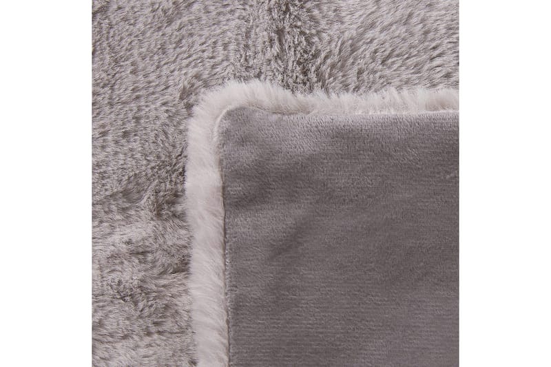 Pläd Chaab Grå, 150x200 cm - Grå, 150x200 cm - Textil & mattor - Filtar, kuddar & plädar - Filtar & plädar