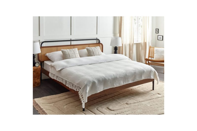 Pläd Chaohani Vit, 150x200 cm - Vit, 150x200 cm - Textil & mattor - Filtar, kuddar & plädar - Filtar & plädar