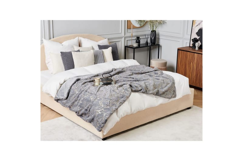 Pläd Godavari Grå/guld, 130x180 cm - Grå/guld, 130x180 cm - Textil & mattor - Filtar, kuddar & plädar - Filtar & plädar