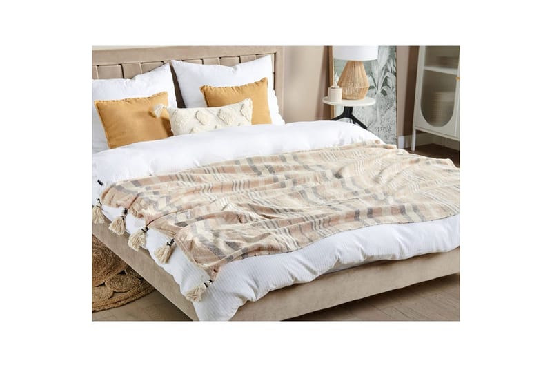 Pläd Yarseli - Textil & mattor - Filtar, kuddar & plädar - Filtar & plädar