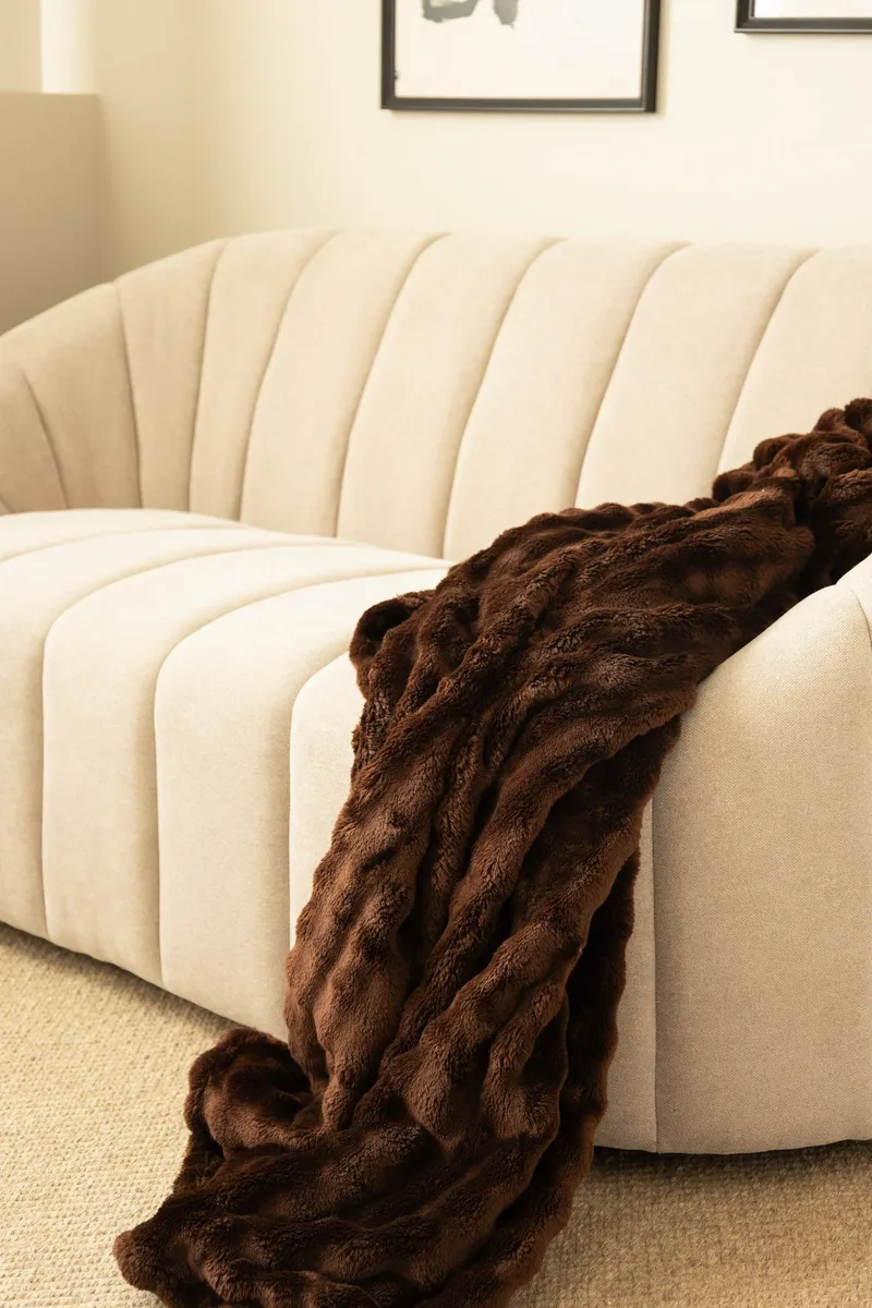 Pläd Pom Pom 130x170 cm - Brown - Textil & mattor - Filtar, kuddar & plädar - Filtar & plädar