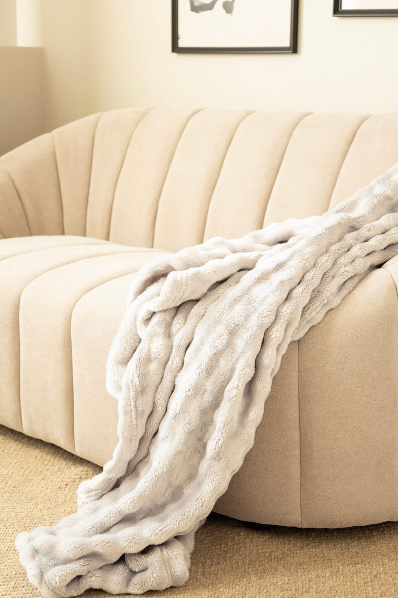 Pläd Pom Pom 150x220 cm - Silver - Textil & mattor - Filtar, kuddar & plädar - Filtar & plädar
