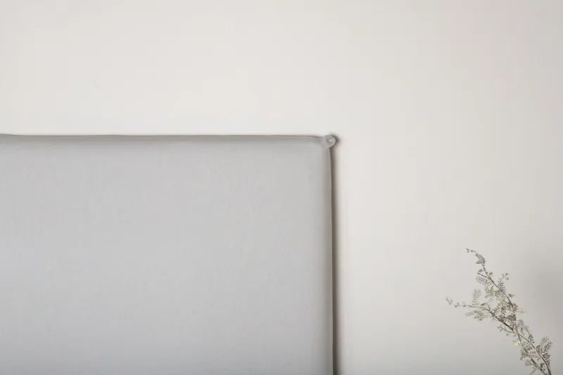 Saga Sänggavelöverdrag 140x180 cm - Grå - Textil & mattor - Möbeltextil - Möbelöverdrag