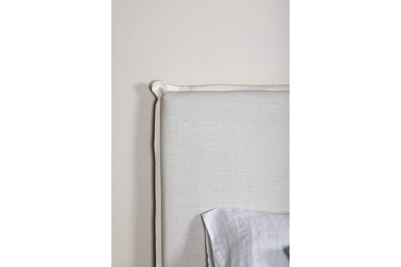 Signe Sänggavelöverdrag 140x180 cm - Vit - Textil & mattor - Möbeltextil - Möbelöverdrag