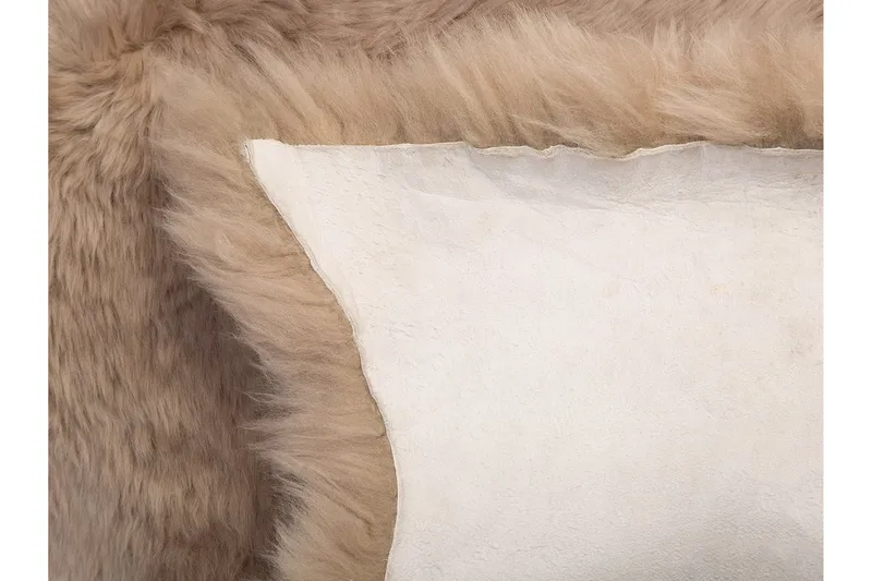 Uluru Fårskinn 65x110 cm - Brun - Textil & mattor - Mattor - Fällar & skinnmattor - Fårskinn