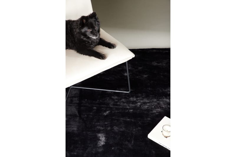 Nina Flatvävd matta Rektangulär 160x230 cm - Svart - Textil & mattor - Mattor - Flatvävda mattor